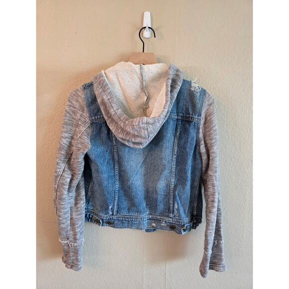 Free People Denim Distressed Hoodie Jacket SZ Medium - Picture 2 of 6